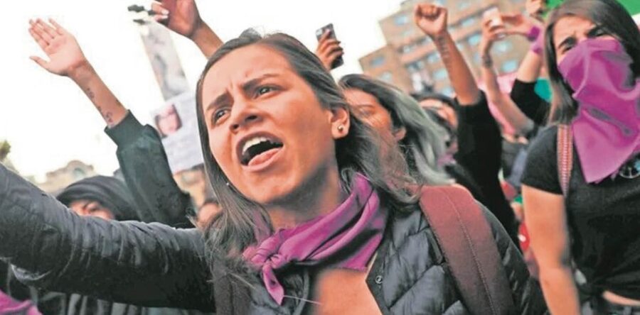 La agenda de la mujer, de izquierda; explotación de género es de clase: Carlos Ramírez