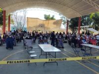 Inicia la vacunación contra el coronavirus en 11 municipios de Valles Centrales