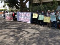 Habitantes de Santiago Atitlán, Mixe, protestaron en el TEEO