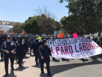 Marchan policías para exigir mejores condiciones laborales