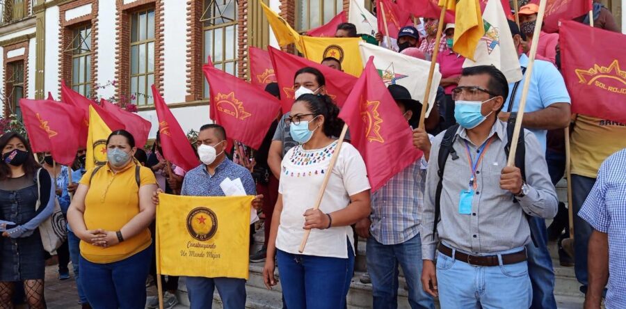 Organizaciones sociales protestaron contra el Fiscal de Oaxaca, Arturo Peimbert Calvo