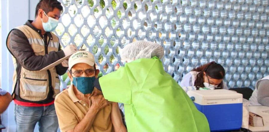 Continúa el plan nacional de vacunación contra el coronavirus en Oaxaca