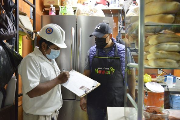 Refuerza Ayuntamiento de Oaxaca acciones de protección civil en mercados y espacios públicos