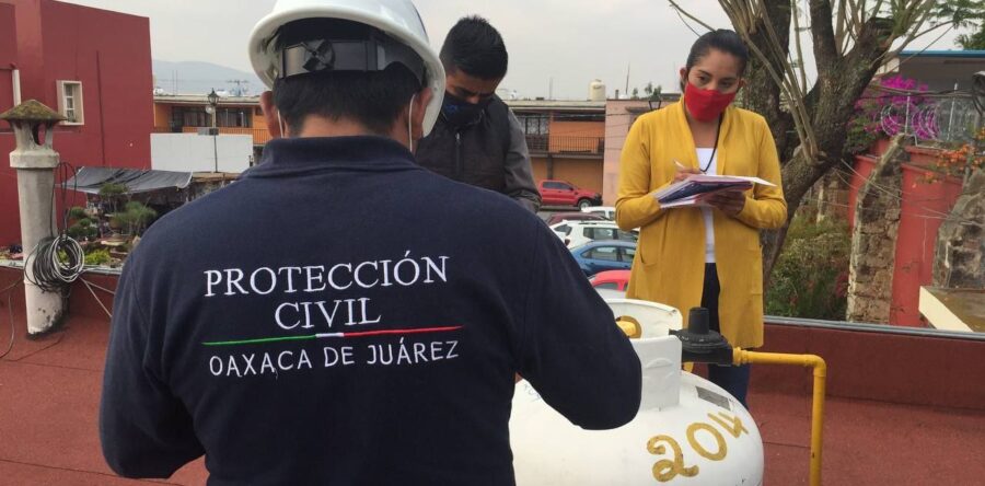 Verifica Ayuntamiento de Oaxaca de Juárez instalaciones de gas en mercados públicos
