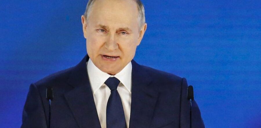 ‘No traspasen la línea roja con Rusia’, advierte Putin a rivales