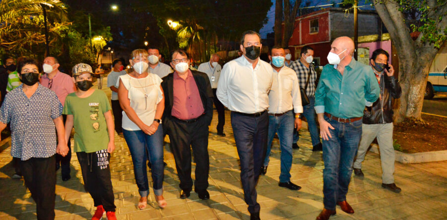 Constata Ayuntamiento de Oaxaca la conclusión  del andador de la Calzada del Panteón