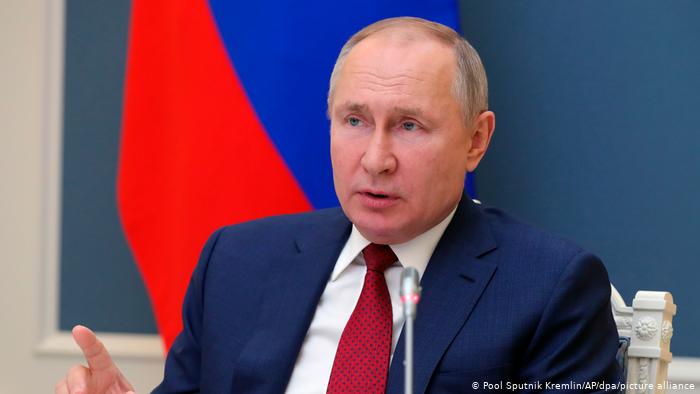 Rusia debe seguir siendo una potencia espacial: Putin