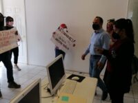 Nuevamente jóvenes que trabajaron en Morena piden pagos por los registros de candidaturas que realizaron