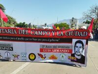 Marcha Sol Rojo y organizaciones sociales para exigir atención a sus demandas