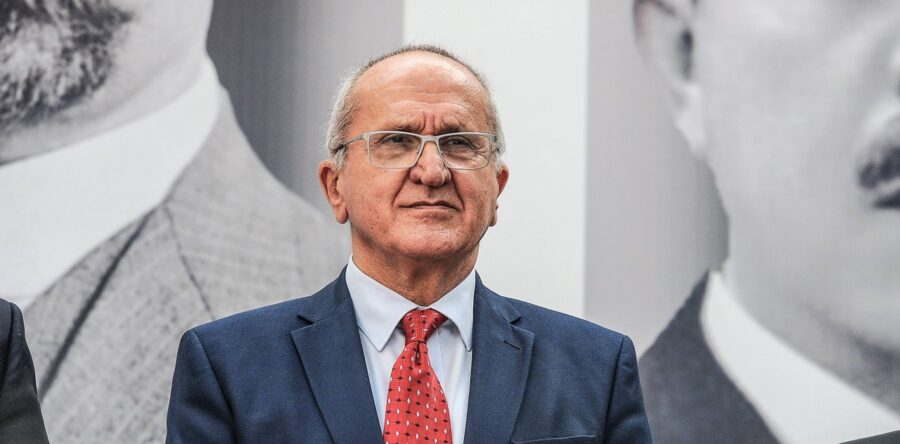 AMLO propone a Jesús Seade como embajador ante China