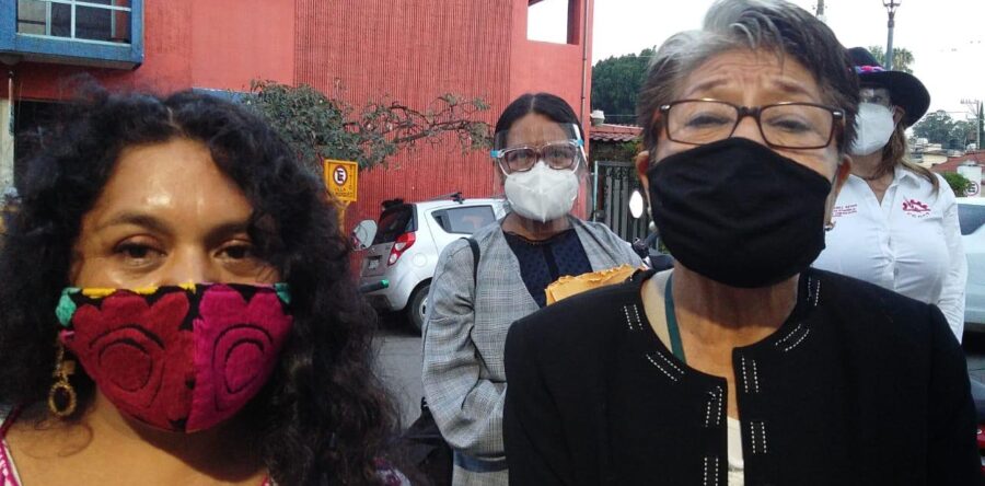 Por denunciar robo de medicamentos en el IMSS le impidieron el acceso a su área de trabajo