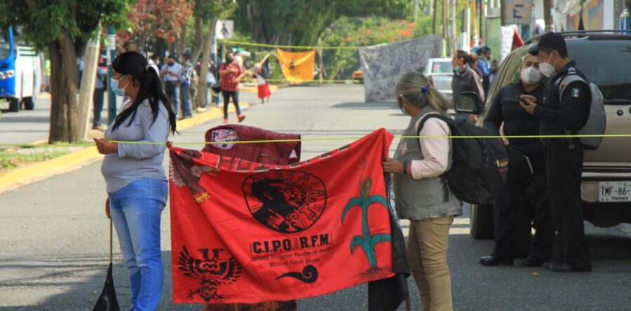 Exigen garantías para el retorno seguro del escritor  exiliado en Canadá,  Raúl Gatica