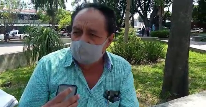 Denuncian a vendedores del Jardín Labastida por desviar recursos para su mantenimiento