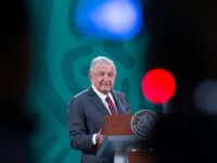 Que el INE explique qué faltas he cometido en veda: AMLO