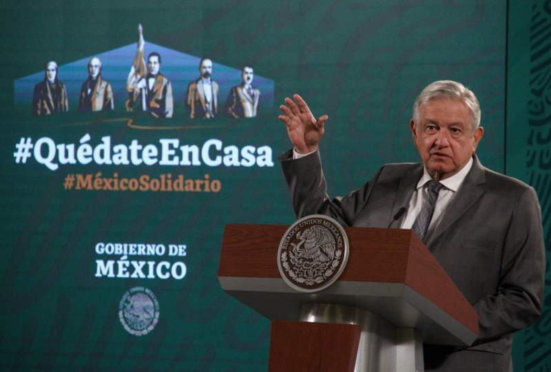AMLO recibirá vacuna AstraZeneca contra Covid-19 para “generar confianza en la gente”