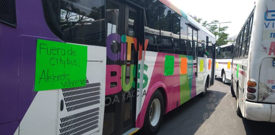Protestan transportistas contra el Citybus