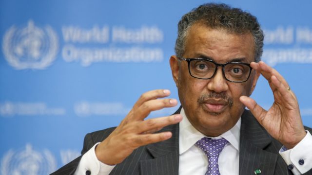OMS lamenta relajamiento de gente y gobiernos pese a repunte de la pandemia