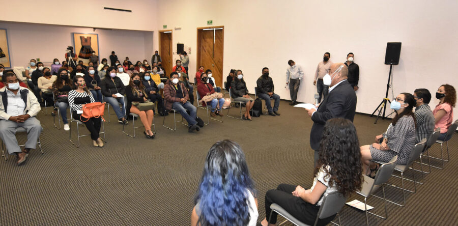 Fortalece IEEPO modelo educativo para la equidad de género