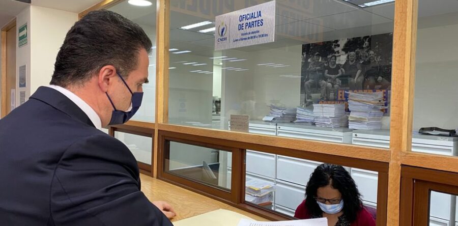 Adrián de la Garza presenta queja contra AMLO ante la CNDH por su injerencia en las elecciones