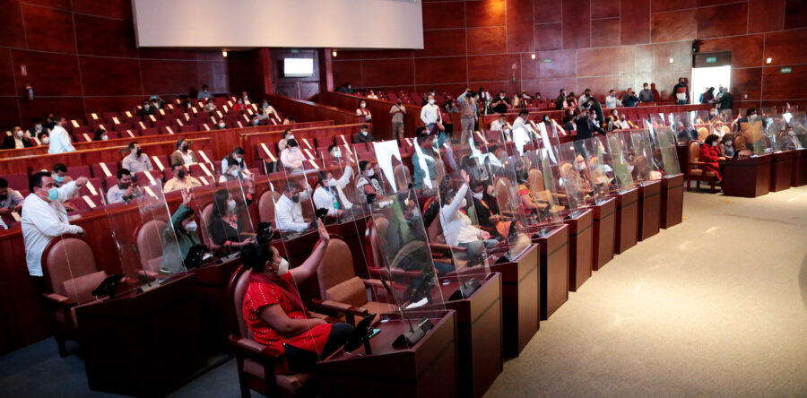 Analizan ampliar responsabilidad por daños ambientales en Oaxaca