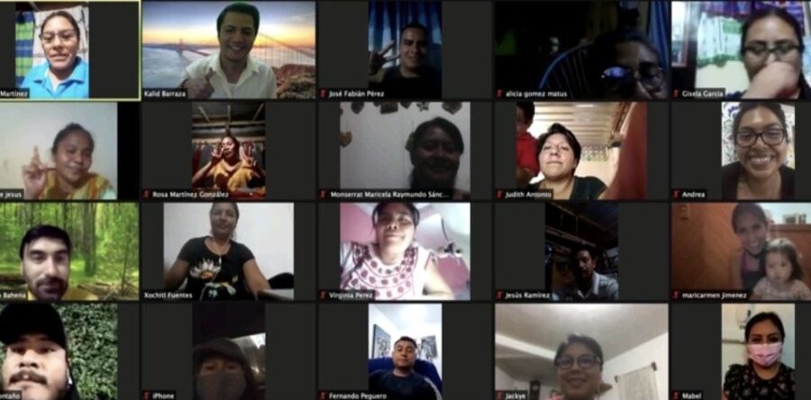 Artesanas y artesanos oaxaqueños se capacitan en comercio digital