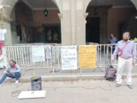 Denuncia Orlando Sosa violación a los derechos humanos de su mamá