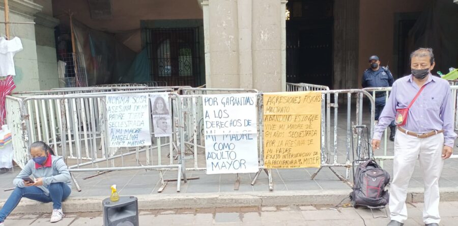 Denuncia Orlando Sosa violación a los derechos humanos de su mamá