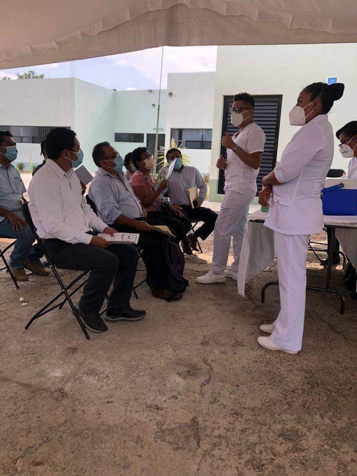 Continúa la vacunación contra Covid-19 al personal de salud