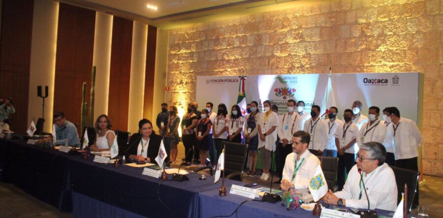 Concluye LXVI Reunión Nacional de Contralores en Oaxaca