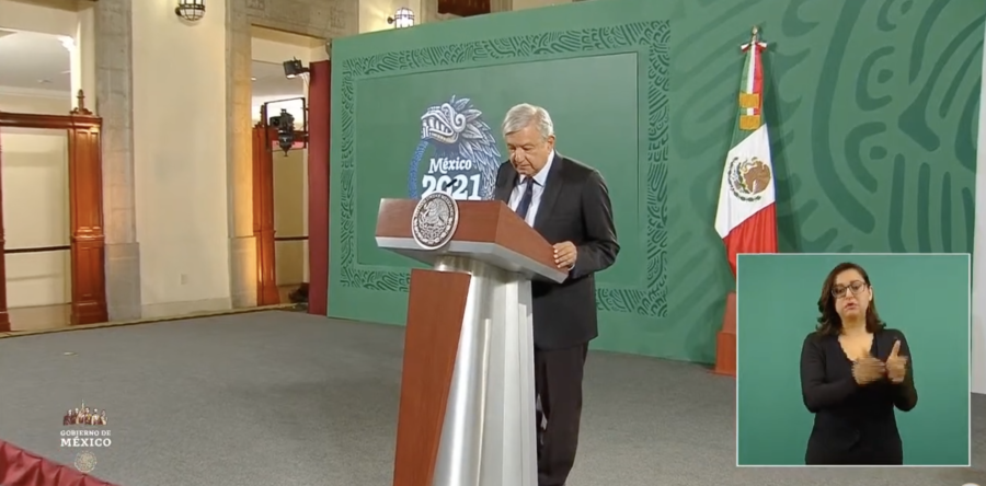 Clase media se dejó manipular en la CDMX: López Obrador