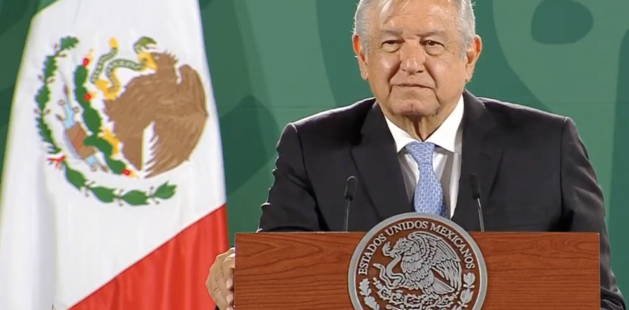 López Obrador sí cobrará pensión… de adulto mayor
