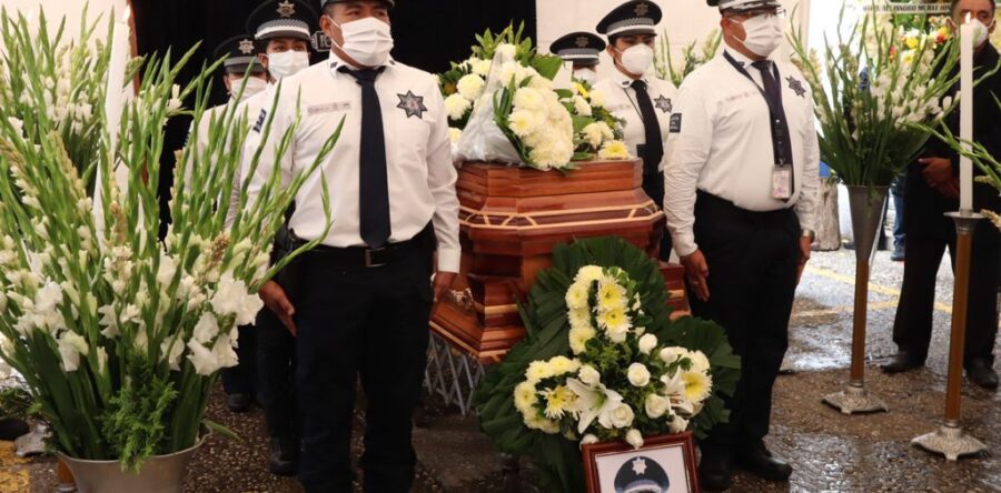 Rinden homenaje al Comandante Regional, Miguel Ángel García Porras en la Dirección General de la Policía Vial Estatal