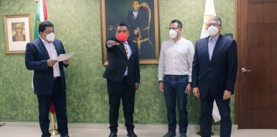 Exigen diputados renuncia de Oscar Valencia al frente de Protección Civil; cuenta con antecedentes de cacicazgo y participación en grupos paramilitares