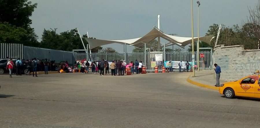 Continúan trabajadores del Poder Judicial con su jornada de lucha