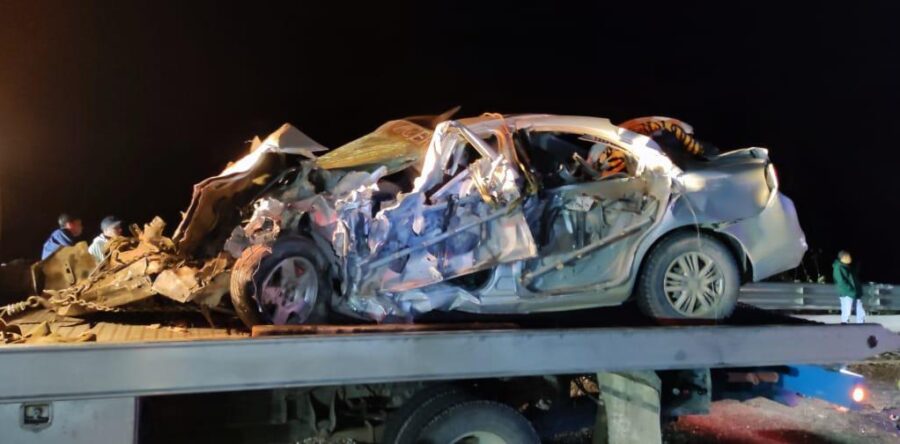 Fuerte accidente en la autopista Cuacnopalan-Oaxaca; saldo preliminar cuatro personas lesionadas
