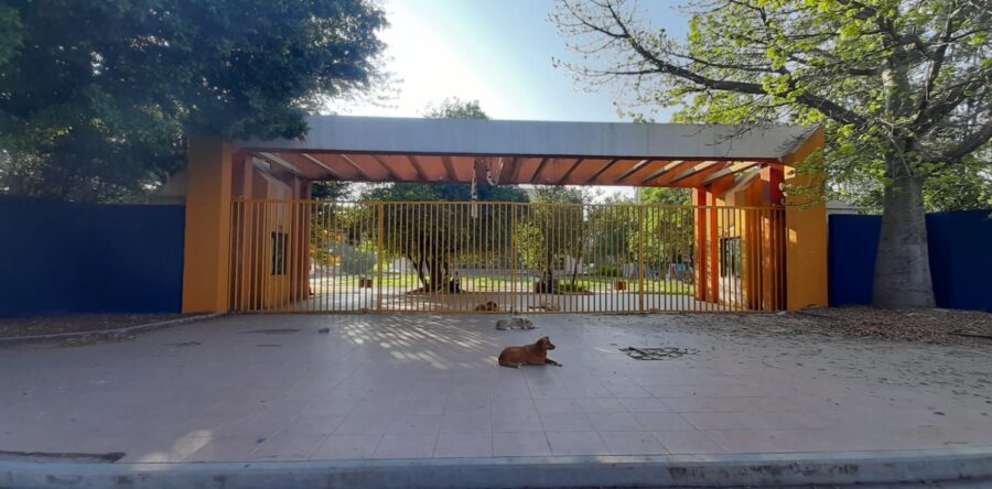 Trabajadores de la UABJO protestaron por falta de pagos