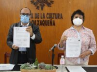 Signan convenio Casa de la Cultura Oaxaqueña y el Instituto de Estudios Superiores en Artes Escénicas de Oaxaca