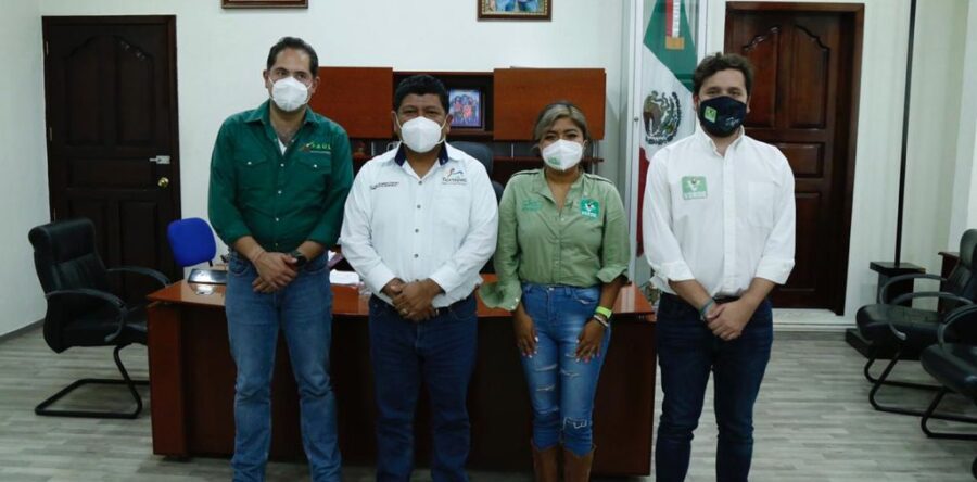 Garantizan Raúl Bolaño Cacho Cué y Pepe Estefan Gillessen trabajo conjunto a nuevo edil de Valle Nacional