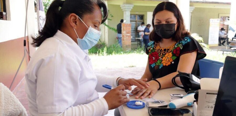 Unidades Móviles llevan asistencia médica gratuita a Cuilapam de Guerrero
