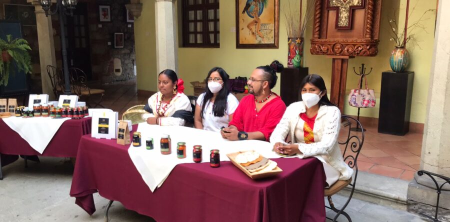 Crean proyecto gastronómico para salvar al Instituto Intercultural Calmécac (IIC)