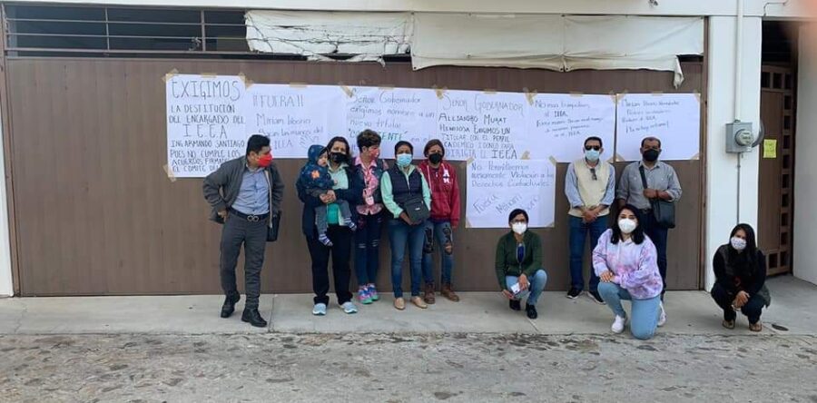 Protestan trabajadores del IEEA, piden atención a sus demandas