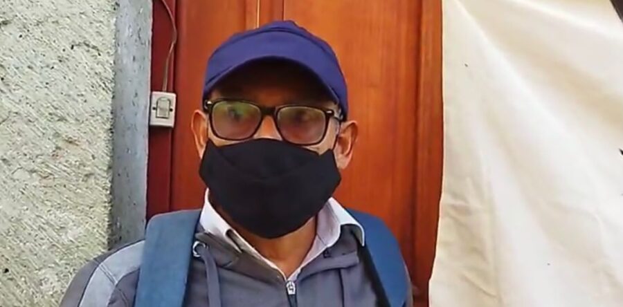 Trabajador de salud inició una huelga de hambre