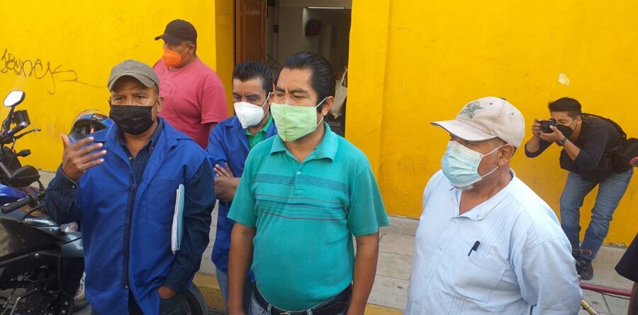 Boleros piden regresar al Centro Histórico a trabajar