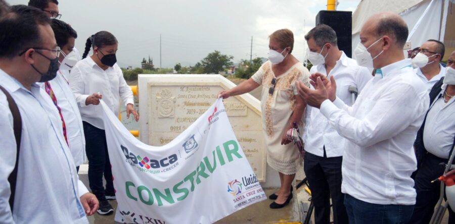 Fortalece Gobierno de Oaxaca infraestructura de Santa Cruz Amilpas