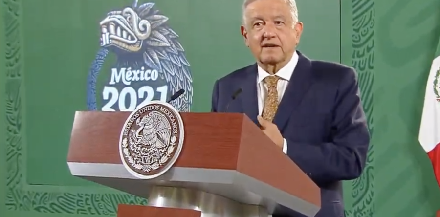 Aún hay gente relacionada a intelectuales que dominaron: López Obrador