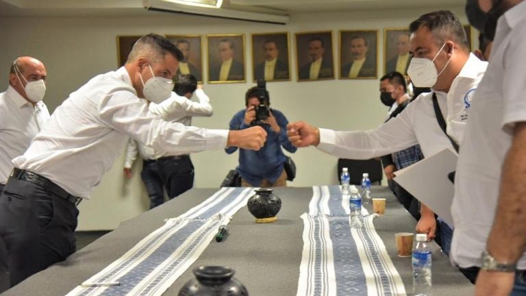 #UNOLEGAL Amparos contra regreso a clases presenciales: Alfredo Martínez de Aguilar