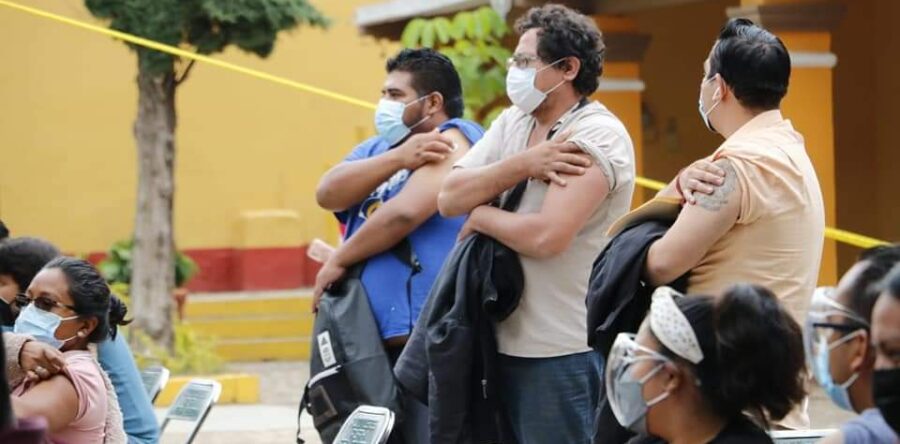 Inició la vacunación en personas de 30 a 39 años de municipios conurbados