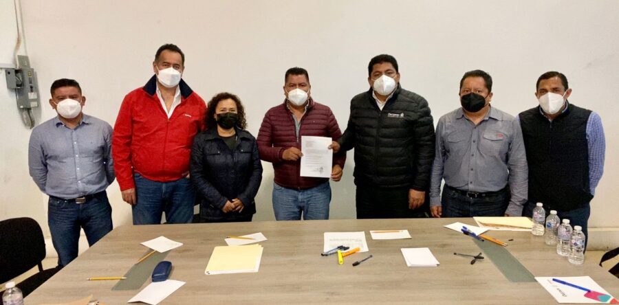 Mantiene Segego reunión interinstitucional permanente con edil de San Juan Mazatlán, Mixe