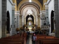 Reducen a 25% aforo en las iglesias