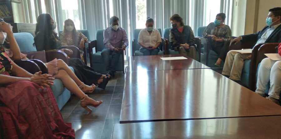 Se revelan diputados morenistas